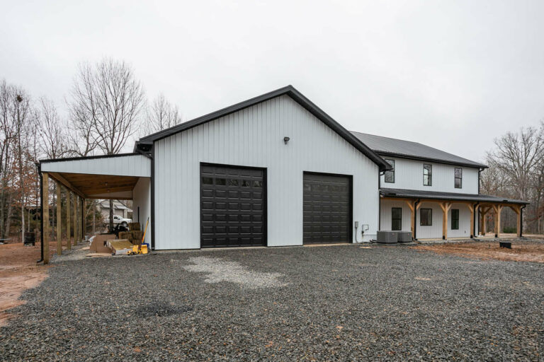 Spacious Tennessee Barndominium | 2600 Sq Ft Living Space and a Huge ...