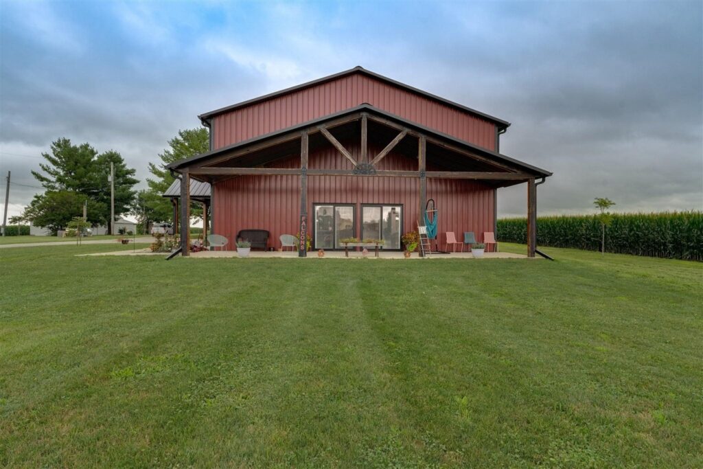 Large barndominium in Vermont